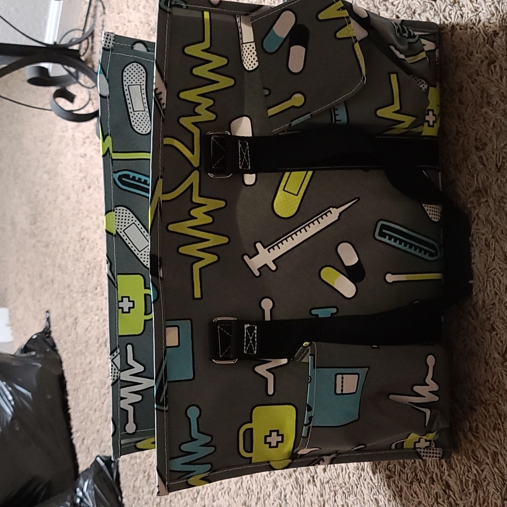 Nurse tote